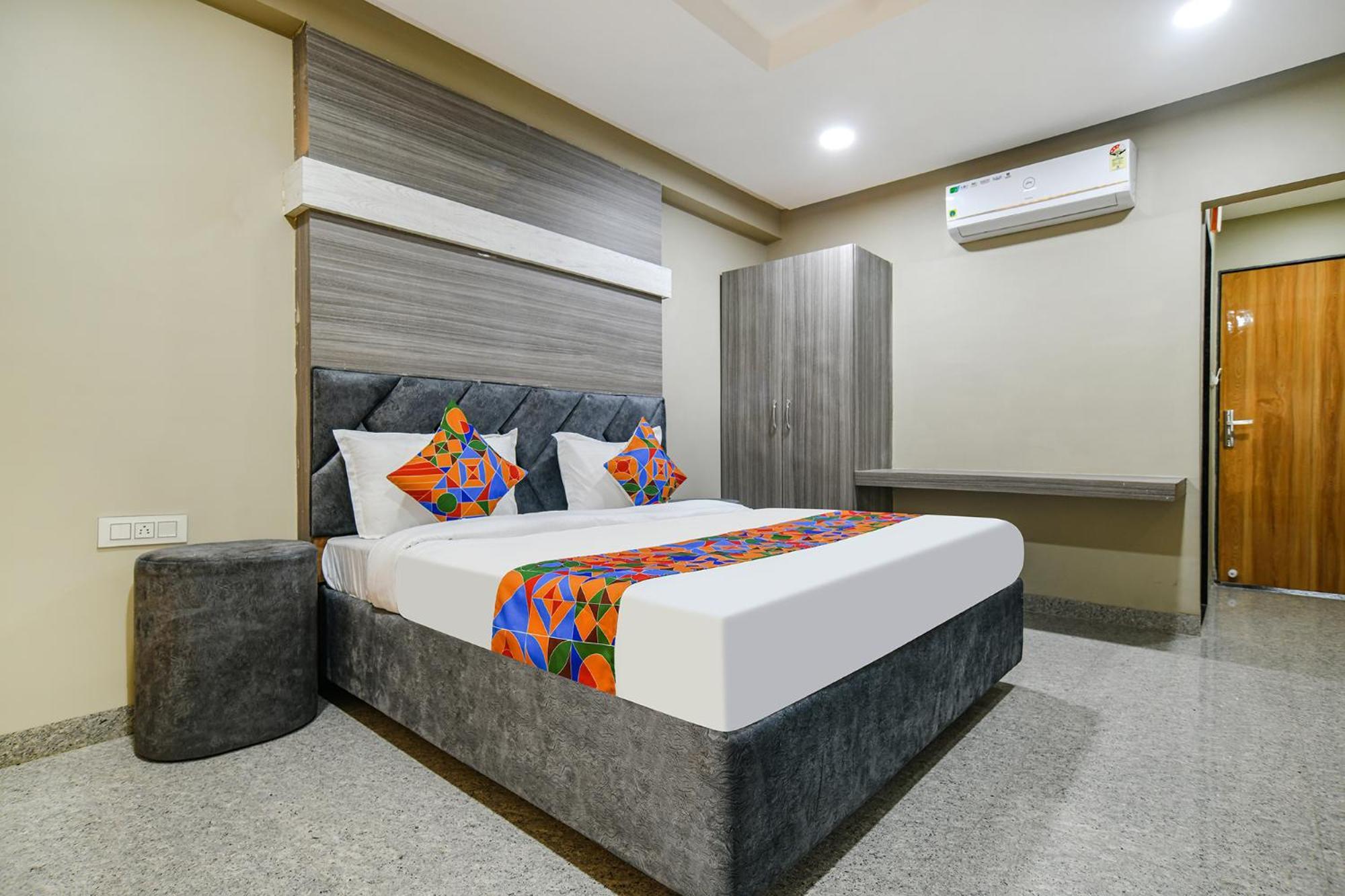 Fabhotel Classic Indore
